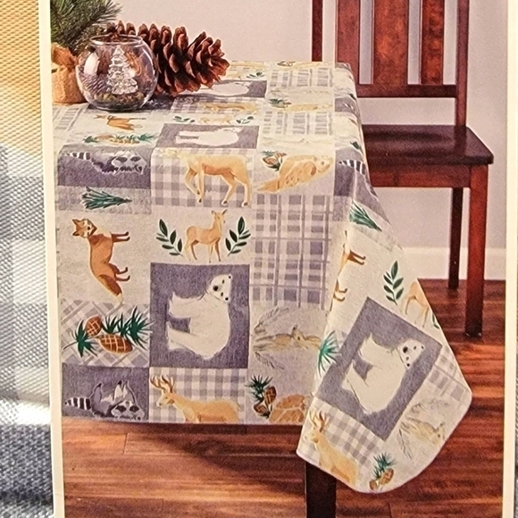 Holiday Time peva tablecloth 60 in X 84 in Rectangle. New! Winter Christmas - Picture 3 of 4